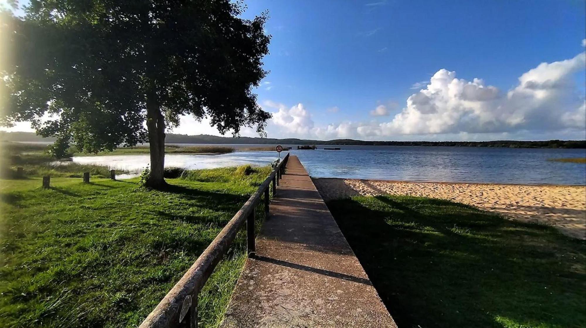 Vk Lake Aureilhan  Esterno foto
